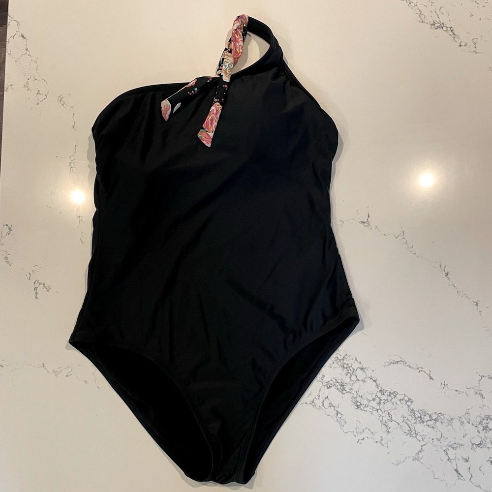 Kona Sol One Shoulder Bathing Suit